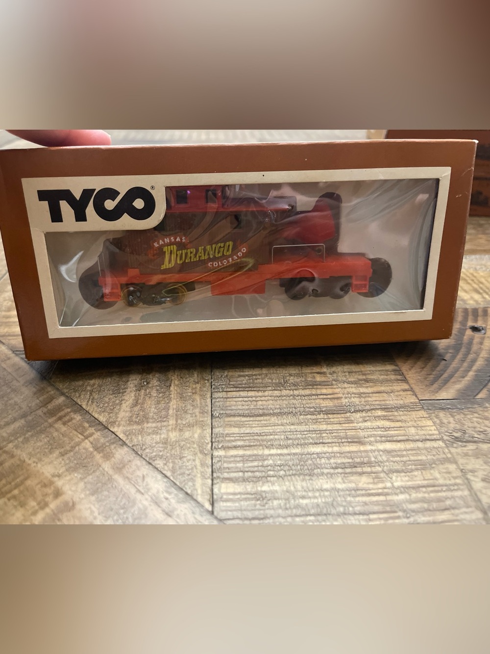 vintage Tyco HO scale Durango floodlight caboose train car, model number 347-5